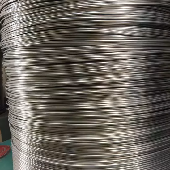 Stainless Steel Coiled Tubing in Steel Pipe and Steel Tube